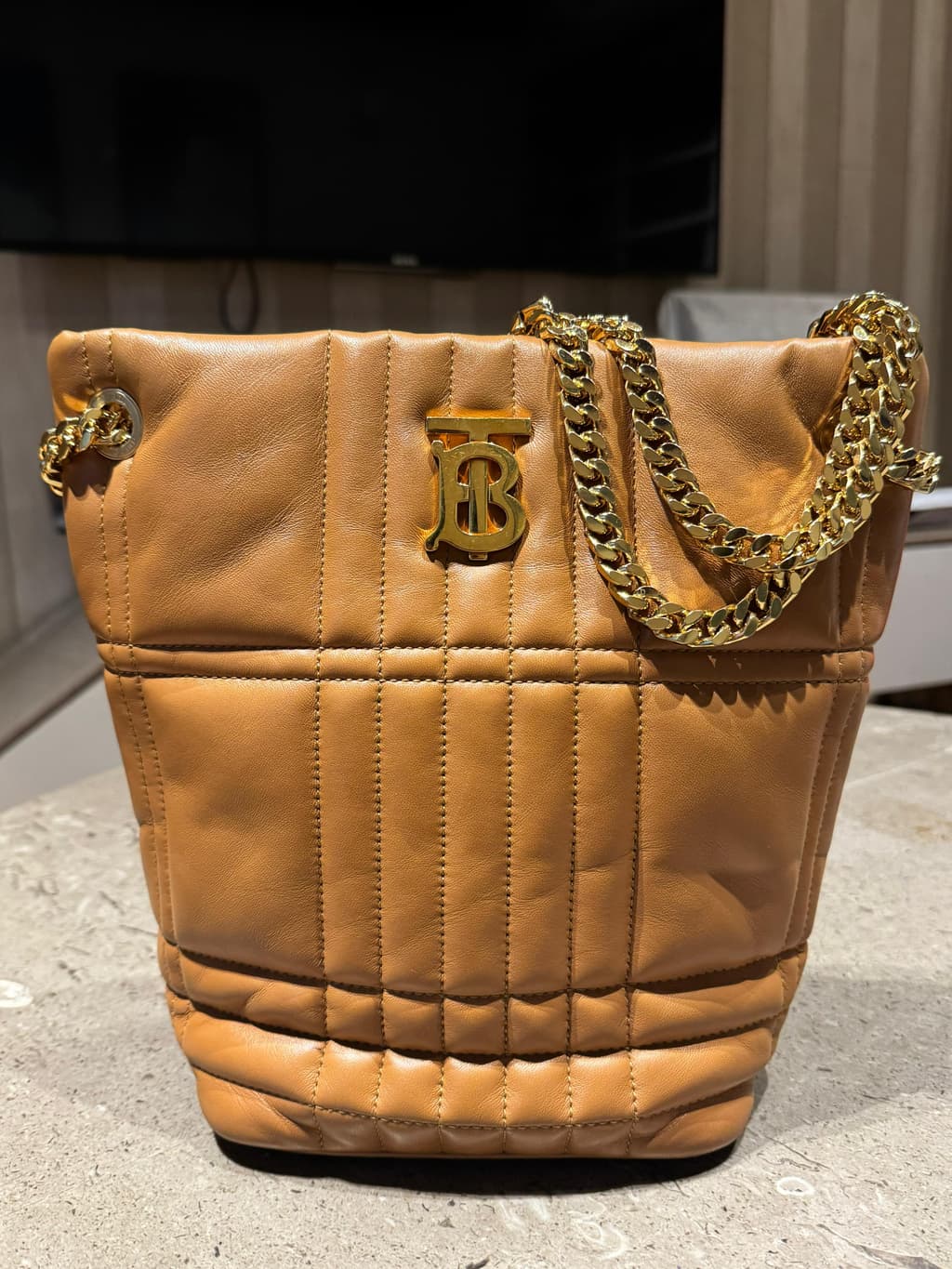 Burberry-Burberry Lola Bucket Bag